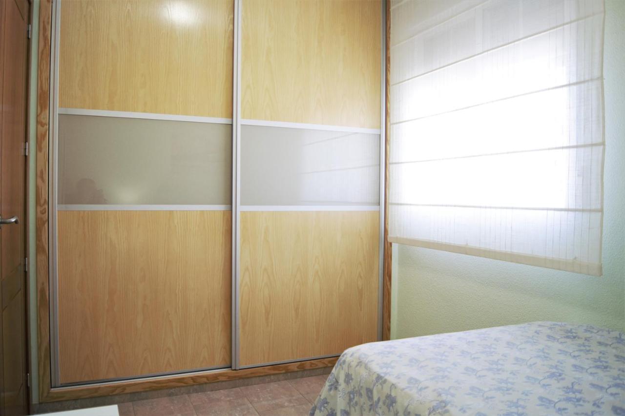 Amplio Piso 8 Mts Mezquita - Wifi - A/C - Parking Córdoba Eksteriør bilde