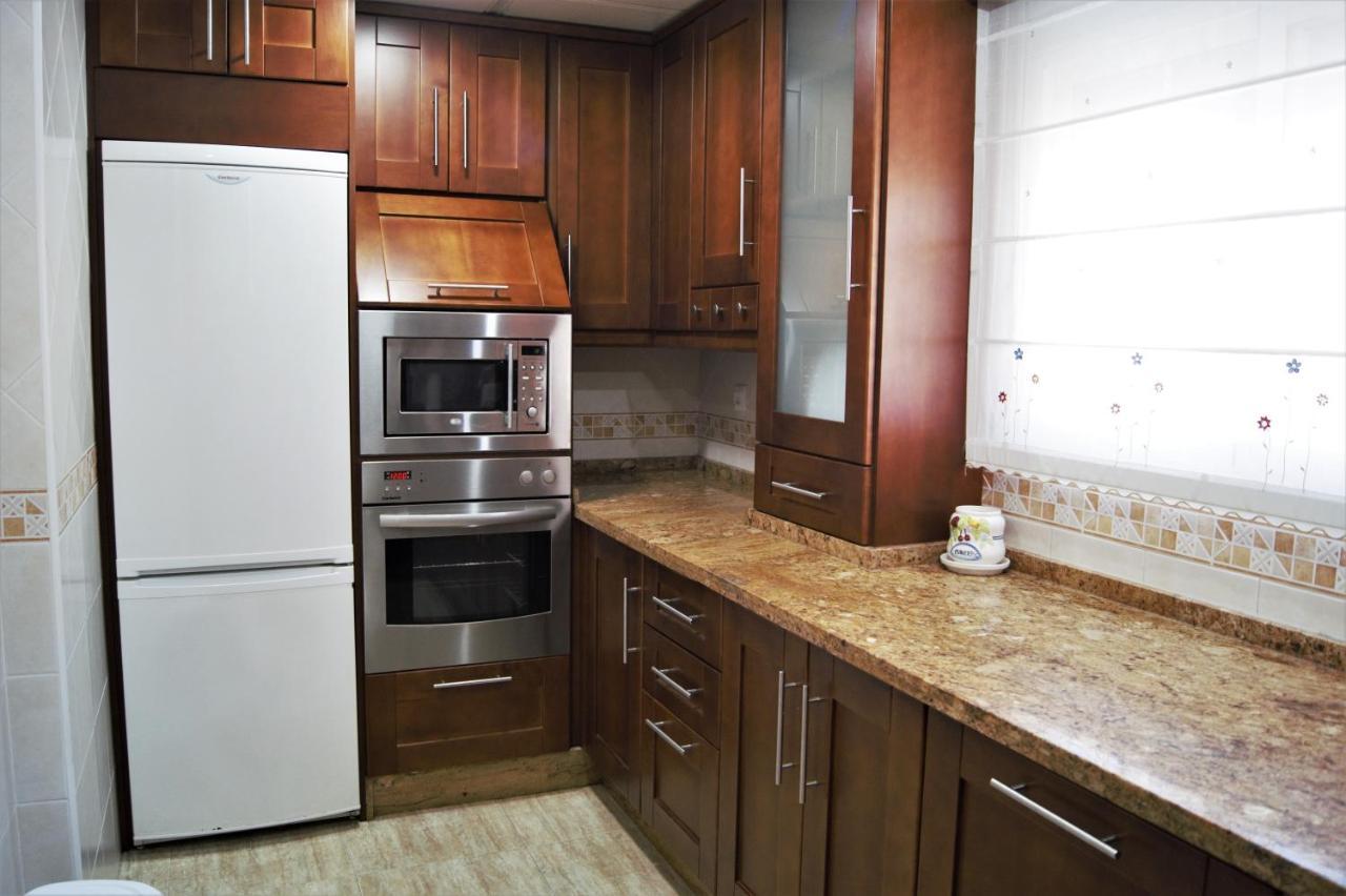 Amplio Piso 8 Mts Mezquita - Wifi - A/C - Parking Córdoba Eksteriør bilde